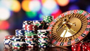 Antarmuka aplikasi mobile ciputra88 menampilkan pertandingan Liga 1 dan permainan live casino dengan navigasi yang mudah